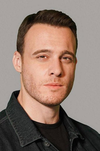 Kerem Bürsin actor portrait — Turkey cinema