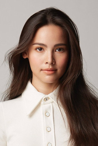 Urassaya Sperbund actor portrait — Thailand cinema