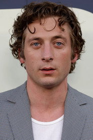 Portrait of Jeremy Allen White