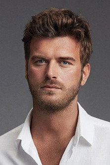 Kıvanç Tatlıtuğ actor portrait — Turkey cinema
